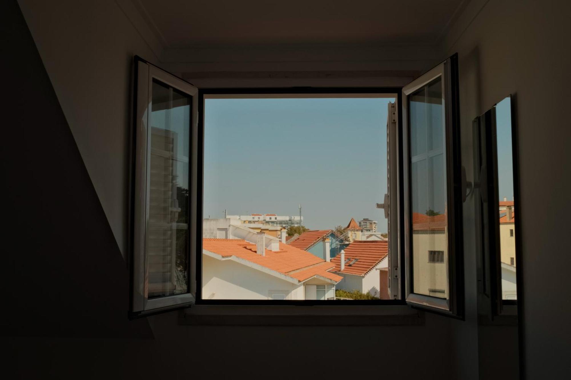 Impact Beach House Ештуріл Екстер'єр фото